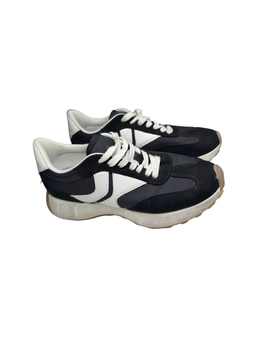 Steve Madden Womens 7 Kendrix Athletic Jogger Casual Sneakers Shoes black white